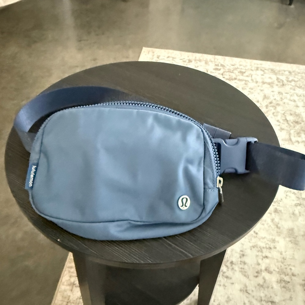 Lululemon Athletica Belt Bag